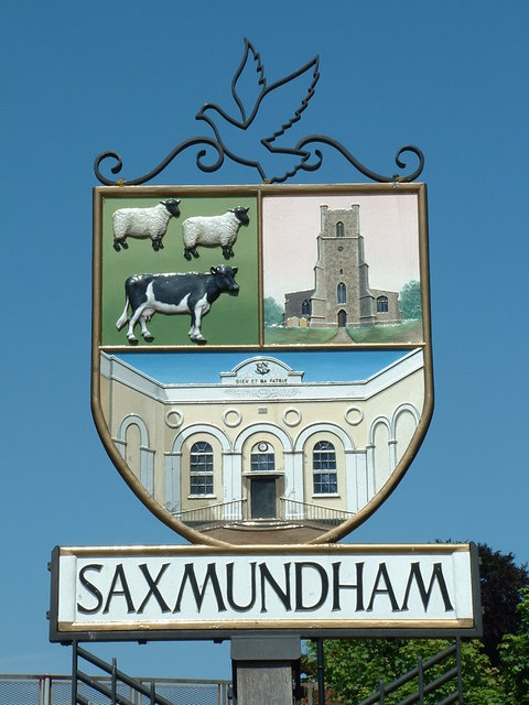 Saxmundham town sign - mortgage broker services